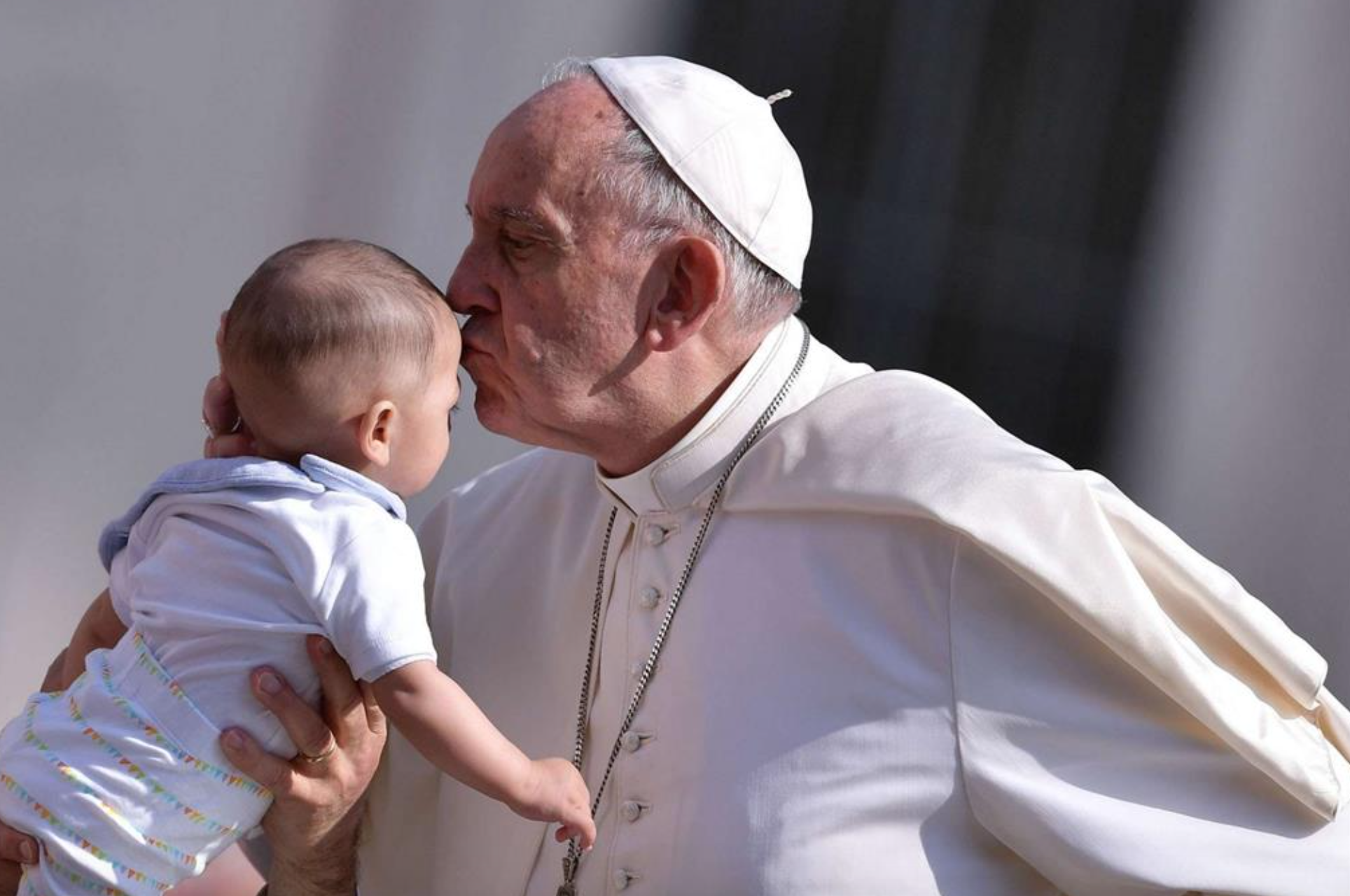 Oggi il compleanno del Papa. Ricordiamo le volte che Francesco ha difeso la Vita e la Famiglia 1